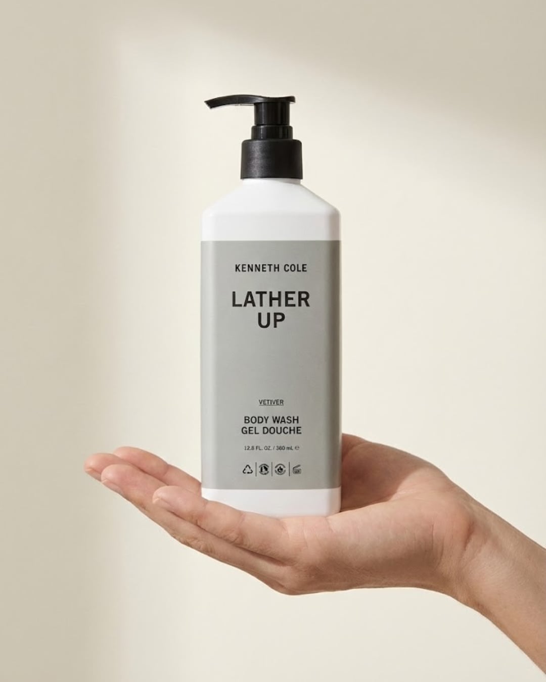 Kenneth Cole Body Wash ürün görseli 2