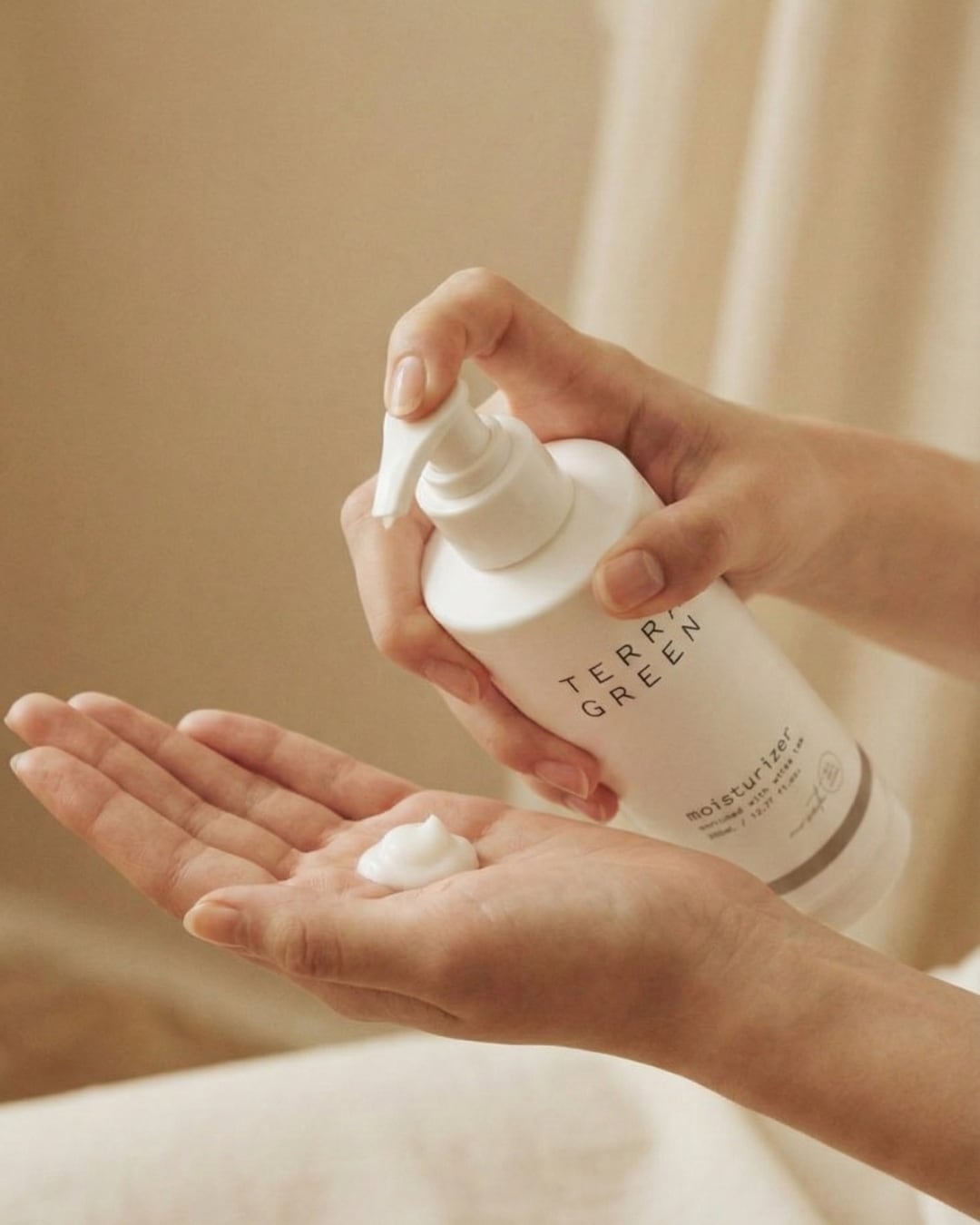 Terra Green Body Lotion - V Top Dispenser ürün görseli 2